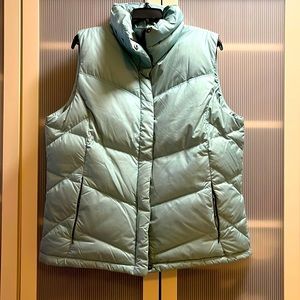Columbia puffer vest size XL